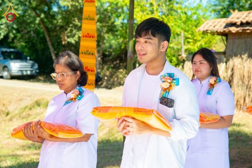 ภาพ No.179296:พิธีทอดกฐิน ณ ธุดงคสถานลำพูน อำเภอบ้านโฮ่ง จังหวัดลำพูน ในโครงการกฐินสามัคคีทั่วไทย 30,000 วัด บูชาธรรม 80 ปี หลวงพ่อธัมมชโย โดยคณะศิษยานุศิษย์วัดพระธรรมกาย วันที่ 15 พฤศจิกายน พ.ศ. 2567