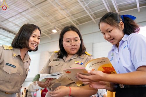 ภาพ No.185812:โครงการตอบปัญหาธรรมะ “ทางก้าวหน้า” ครั้งที่ 42 รอบชิงชนะเลิศระดับชาติ ประจำปี พ.ศ. 2567 วันเสาร์ที่ 21 ธันวาคม พ.ศ. 2567 ชมรมพุทธศาสตร์สากล ร่วมกับสมาคมพุทธศาสตร์สากล และชมรมพุทธศาสตร์สถาบันอุดมศึกษา 35 แห่งทั่วประเทศ ณ ห้องแก้วสารพัดนึก 2 วัดพระธรรมกาย 