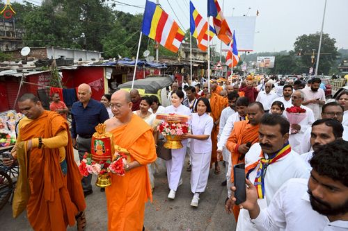 ภาพ No.263459:วันที่ 18 ตุลาคม พ.ศ. 2568 พิธีแห่กฐิน และกฐินสมทบหลวงพ่อ ธัมมชโย  ถวายแด่ วัดพุทธภูมิ เมืองโภปาล รัฐมัธยประเทศ ประเทศอินเดีย 