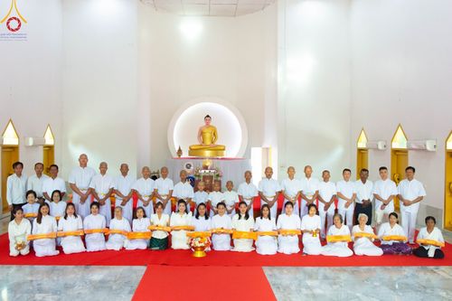 ภาพ No.101026:พิธีบรรพชาธรรมทายาท ในโครงการอุปสมบทบูชาธรรม มหาปูชนียาจารย์ พ.ศ. 2566 ณ วัดหนองไผ่ล้อม จ.ปราจีนบุรี วันที่ 2 ธันวาคม พ.ศ. 2566