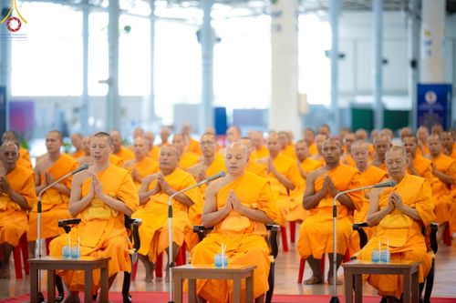 ภาพ No.148881:พิธีปฎิบัติธรรมและ พิธีจุดเทียนใจ ไฟนิรันดร์ อนันตชัย วันอาทิตย์ที่ 11 สิงหาคม พ.ศ. 2567 วัดพระธรรมกาย จ.ปทุมธานี