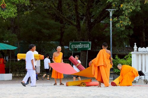 ภาพ No.247909:วันที่ 26-27 กันยายน พ.ศ. 2568 โครงการอบรม อุบาสกแก้ว อุบาสิกาแก้ว รุ่นที่ 3 ณ วัดพระมหาธาตุวรมหาวิหาร , พุทธภูมิ สวนสมเด็จพระศรีนครินทร์ 48 (ทุ่งท่าลาด) และ ธุดงคสถานนครธรรม จ.นครศรีธรรมราช