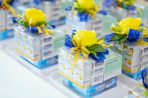 ภาพ No.85721:พิธีถวายคิลานเภสัชและอุปกรณ์การแพทย์ บูชาธรรมเนื่องในวันธรรมชัย วันที่ 19 สิงหาคม พ.ศ. 2566 ณ ห้องแก้วสารพัดนึก วัดพระธรรมกาย