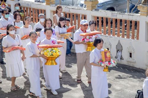 ภาพ No.267068:วันที่ 26 ตุลาคม พ.ศ. 2568 พิธีทอดกฐินสามัคคีทั่วไทย ณ วัดหนองม่วง อ.เฉลิมพระเกียรติ จ.สระบุรี โดยคณะศิษยานุศิษย์ บูชาธรรม 81 ปี หลวงพ่อธัมมชโย