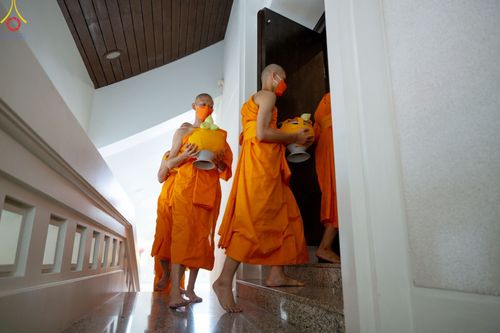 ภาพ No.82793:พิธีอุปสมบทหมู่ ในโครงการพระพี่เลี้ยงเข้าพรรษา, ธรรมทายาทอุดมศึกษารุ่นที่ 50 (ภาคฤดูฝน) และธรรมทายาทพุทธศาสตร์สากล รุ่นที่ 7 (ภาคฤดูฝน) วันอาทิตย์ที่ 18 มิถุนายน พ.ศ. 2566 ณ วัดพระธรรมกาย จ.ปทุมธานี