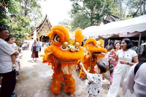 ภาพ No.271680:วันที่ 11 ตุลาคม พ.ศ. 2568 พิธีทอดกฐินสามัคคีทั่วไทย ณ วัดหาดใหญ่สิตาราม ต.ควนลัง อ.หาดใหญ่ จ.สงขลา โดยคณะศิษยานุศิษย์ บูชาธรรม 81 ปี หลวงพ่อธัมมชโย