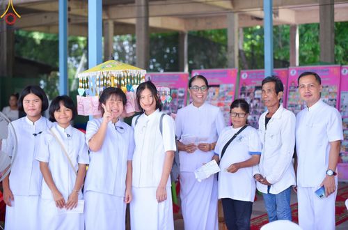 ภาพ No.142958:พิธีทอดผ้าป่าสามัคคีเพื่อสมทบทุนสร้างหอฉัน ๑๑๓ ปี  คุณยายอาจารย์มหารัตนอุบาสิกาจันทร์ขนนกยูง ครั้งที่ ๙ วันอาทิตย์ที่ ๓๐  มิถุนายน พ.ศ. ๒๕๖๗ ณ ศูนย์การศึกษาจอมบึง ต.รางบัว อ.จอมบึง จ.ราชบุรี