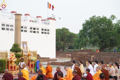 ภาพ No.138692:รัฐบาลประเทศเนปาล โดยการสนับสนุนจากวัดไทยลุมพินี และวัดพระธรรมกาย จัดงานพุทธชยันตีถวายเป็นพุทธบูชา ณ วิหารมายาเทวี ลุมพินี สถานที่ประสูติแห่งองค์สมเด็จพระสัมมาสัมพุทธเจ้า ประเทศเนปาล เนื่องในวันวิสาขบูชาที่ 22-23 พฤษภาคม พ. ศ. 2567