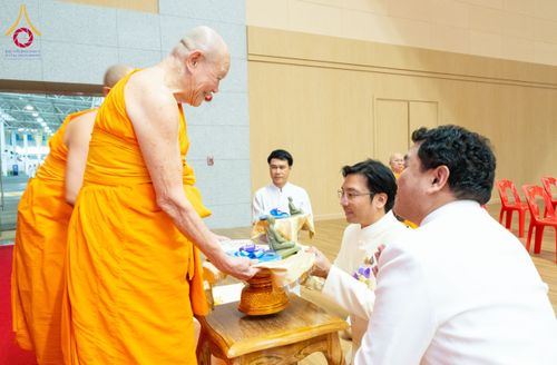 ภาพ No.207483:พิธีมอบโล่พระราชทาน สมเด็จพระกนิษฐาธิราชเจ้า กรมสมเด็จพระรัตนราชสุดาฯ สยามบรมราชกุมารี และโล่เกียรติยศโครงการตอบปัญหาธรรมะ "ทางก้าวหน้า" ครั้งที่ 42 พิธีมอบโล่วัชรเกียรติยศ โครงการตอบปัญหาศีลธรรมเพื่อสันติภาพโลก (WORLD-PEC) ครั้งที่ 18 วันที่ 12 ก.พ. 2568