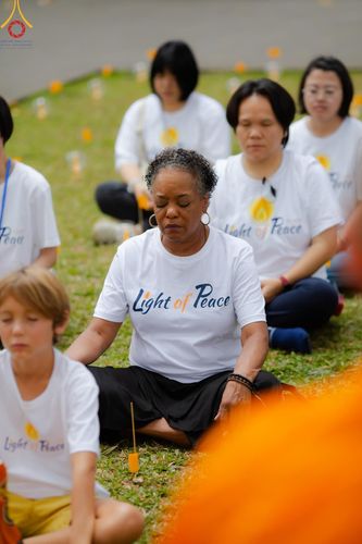 ภาพ No.155917:การเตรียมงานกิจกรรม light of peace จุดประทีปรวมใจเพื่อสันติภาพโลก ณ พิพิธภัณฑ์ Arma เกาะบาหลี สาธารณรัฐอินโดนีเซีย วันเสาร์ที่ 21 กันยายน พ.ศ. 2567 วันสันติภาพโลก