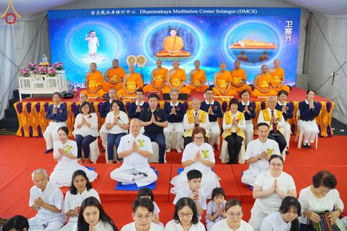 ภาพ No.137880:กิจกรรมวันวิสาขบูชา  ศูนย์ปฏิบัติธรรมกัวลาลัมเปอร์ ประเทศมาเลเซีย ระหว่างวันที่ 19-22 พฤษภาคม พ.ศ. 2567