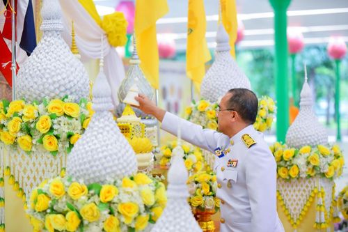 ภาพ No.230888:วันอังคารที่ 1 กรกฎาคม พ.ศ. 2568 ผู้ว่าราชการจังหวัดปทุมธานี เป็นประธานพิธีต้อนรับ สัญญาบัตร พัดยศ พระครูสัญญาบัตรสายต่างประเทศ วัดพระธรรมกาย ประจำปี พ.ศ. 2568 จำนวน 19 รูป