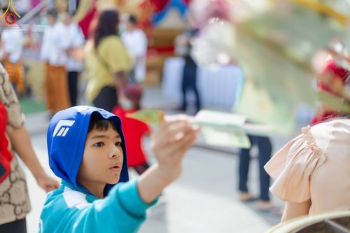 ภาพ No.93205:พิธีทอดกฐินสามัคคีทั่วไทย 5,000 วัด ณ วัดคลองชัน จ.ปทุมธานี วันที่ 12 พฤศจิกายน พ.ศ. 2566