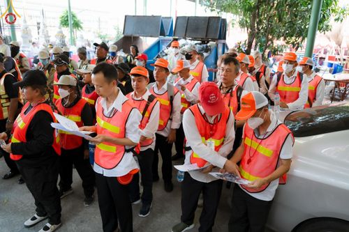 ภาพ No.114845:V.14 ดีเด่น การเตรียมงาน เก็บงาน การรับบุญของเจ้าหน้าที่หน่วยงานต่างๆ เพื่อโครงการธรรมยาตรา ปีที่ 12 ระหว่างวันที่ 2 - 31 มกราคม พ.ศ. 2567