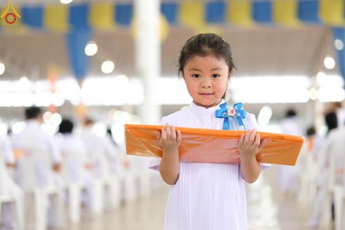 ภาพ No.154450:พิธีทอดผ้าป่าสมทบกฐินวัดพระธรรมกาย และสมทบกฐิน 30,000 วัดทั่วไทย ครั้งที่ 2 ณ สภาธรรมกายสากล วัดพระธรรมกาย วันอังคารที่ 17 กันยายน พ.ศ. 2567