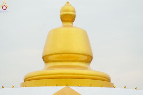 ภาพ No.118135:พิธีจุดประทีปถวายเป็นพุทธบูชา และบูชาธรรมมหาปูชนียาจารย์ พระมงคลเทพมุนี(สด จนฺทสโร) วันที่ 24 มกราคม พ.ศ. 2567 ณ อนุสรณ์สถานบางปลา อ.บางเลน จ.นครปฐม