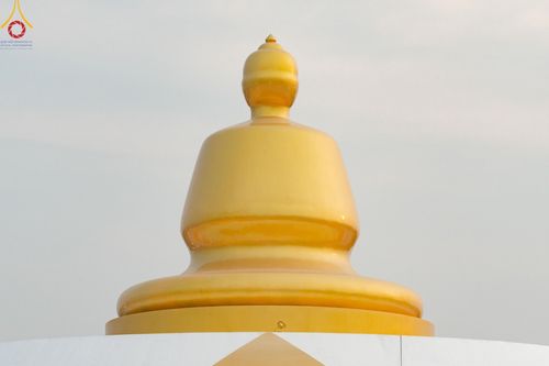 ภาพ No.200558:พิธีจุดประทีปถวายเป็นพุทธบูชา และบูชาธรรมมหาปูชนียาจารย์ ณ อนุสรณ์สถานบางปลา วัดบางปลา อำเภอบางเลน จังหวัดนครปฐม ในโครงการธรรมยาตรา กตัญญูบูชา มหาปูชนียาจารย์ พระมงคลเทพมุนี(สด จนฺทสโร) พระผู้ปราบมาร อนุสรณ์สถาน 7 แห่ง ปีที่ 13 วันที่ 23 มกราคม พ.ศ. 2568