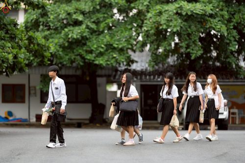 ภาพ No.243010:วันพฤหัสบดีที่ 4 กันยายน พ.ศ. 2568 เวลา 07.00-08.15 น. มหาวิทยาลัยเกษตรศาสตร์ กำแพงแสน ร่วมทำบุญตักบาตร Freshy KU85 พระสงฆ์ 85 รูป