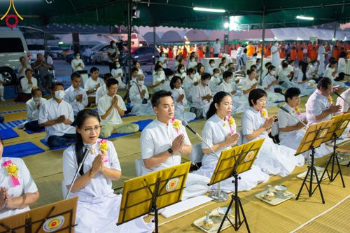 ภาพ No.108951:พิธีถวายภัตตาหารเป็นสังฆทาน แด่คณะพระธรรมยาตราฯ ในโครงการธรรมยาตรากตัญญูบูชา มหาปูชนียาจารย์ พระมงคลเทพมุนี(สด จนฺทสโร) พระผู้ปราบมาร อนุสรณ์สถาน 7 แห่ง ปีที่ 12 วันที่ 9 มกราคม พ.ศ. 2567 ณ อนุสรณ์สถานคลองบางนางแท่น  อ.สามพราน จ.นครปฐม