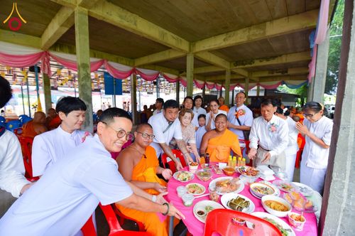 ภาพ No.183389:พิธีทอดกฐินแสงสว่าง ณ ศูนย์การศึกษาจอมบึง ต.รางบัว อ.จอมบึง จ.ราชบุรี ในโครงการทอดกฐินสามัคคีทั่วไทย 30,000 วัด บูชาธรรม 80 ปี หลวงพ่อธัมมชโย โดยคณะศิษยานุศิษย์วัดพระธรรมกาย วันที่ 23 ตุลาคม พ.ศ. 2567