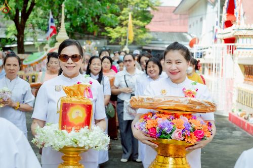 ภาพ No.253868:วันที่ 12 ตุลาคม พ.ศ. 2568 พิธีทอดกฐินสามัคคีทั่วไทย 30,000 วัด โดยคณะศิษยานุศิษย์ บูชาธรรม 81 ปี หลวงพ่อธัมมชโย ณ วัดทำเลทอง อ.ลำลูกกา จ.ปทุมธานี