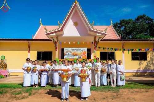 พิธีทอดกฐิน ณ สำนักสงฆ์บ้านผาเอียง ต.ห้วยต้อน อ.เมืองชัยภูมิ จ.ชัยภูมิ ในโครงการกฐินสามัคคีทั่วไทย 30,000 วัด บูชาธรรม 80 ปี หลวงพ่อธัมมชโย โดยคณะศิษยานุศิษย์วัดพระธรรมกาย วันที่ 28 ตุลาคม พ.ศ. 2567