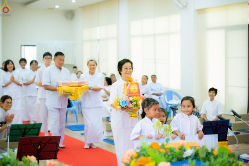 ภาพ No.255371:วันที่ 13 ตุลาคม พ.ศ. 2568 พิธีทอดกฐินสถาปนาอาคารเศรษฐีถาวร อาคารที่พักผู้มาปฏิบัติธรรม ณ ศูนย์ปฏิบัติธรรมจันทบุรี