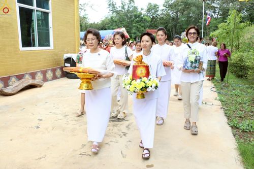 ภาพ No.269496:วันที่ 19 ตุลาคม พ.ศ. 2568 พิธีทอดกฐินสามัคคีทั่วไทย ณ วัดไผ่งาม อ.ห้วยกระเจา จ.กาญจนบุรี โดยคณะศิษยานุศิษย์ บูชาธรรม 81 ปี หลวงพ่อธัมมชโย