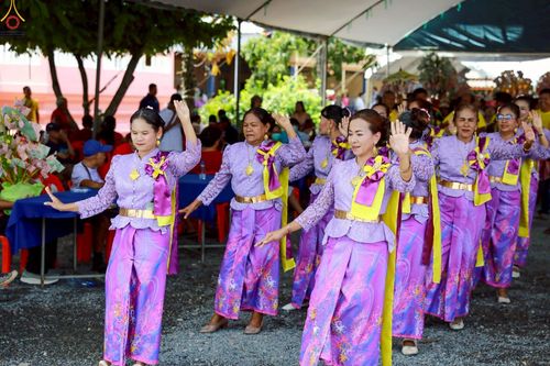 ภาพ No.270806:วันที่ 19 ตุลาคม พ.ศ. 2568 พิธีทอดกฐินสามัคคีทั่วไทย ณ ที่พักสงฆ์ทรายทอง อ.หาดใหญ่ จ.สงขลา โดยคณะศิษยานุศิษย์ บูชาธรรม 81 ปี หลวงพ่อธัมมชโย