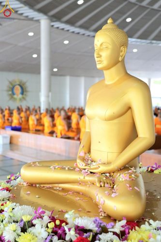 ภาพ No.217469:วันจันทร์ที่ 14 เมษายน พ.ศ. 2568 กิจกรรมสรงน่ำพระ สั่งสมบุญเนื่องในเทศกาลสงกรานต์ 14-16 เมษายน พ.ศ.2568 เวลา 06:00-13:00 น. ณ หอฉันคุณยายอาจารย์ฯ วัดพระธรรมกาย