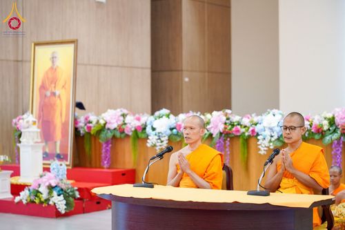 ภาพ No.161316:พิธีรับดวงแก้วนักเรียนบาลี ผู้สมัครสอบในนามวัดพระธรรมกาย วันอาทิตย์ที่ 6 ตุลาคม พ.ศ. 2567 ณ ค่ายจองแชมป์ หมู่กุฏิสามเณรเปรียญธรรม วัดพระธรรมกาย จ.ปทุมธานี