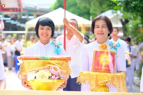 ภาพ No.254607:วันที่ 13 ตุลาคม พ.ศ. 2568 พิธีทอดกฐินสามัคคีทั่วไทย 30,000 วัด โดยคณะศิษยานุศิษย์ บูชาธรรม 81 ปี หลวงพ่อธัมมชโย ณ วัดจันทร์ใน แขวงบางคอแหลม เขตยานนาวา กรุงเทพมหานคร