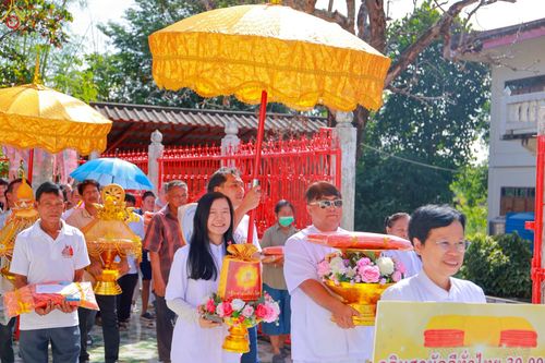 ภาพ No.268994:วันที่ 26 ตุลาคม พ.ศ. 2568 พิธีทอดกฐินสามัคคีทั่วไทย ณ วัดสร้างบุญ อ.วิหารแดง จ.สระบุรี โดยคณะศิษยานุศิษย์ บูชาธรรม 81 ปี หลวงพ่อธัมมชโย