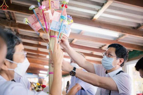 ภาพ No.95703:พิธีทอดกฐินสามัคคีทั่วไทย 5,000 วัด วัดม่วงเฒ่า จ.กาญจนบุรี วันที่ 31 ตุลาคม พ.ศ. 2566