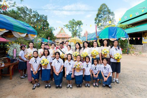 ภาพ No.98929:พิธีทอดกฐินสามัคคีทั่วไทย 5,000 วัด  ณ วัดกันทรอมอุดม อ.ขุนหาญ จ.ศรีสะเกษ วันที่ 26 พฤศจิกายน พ.ศ. 2566