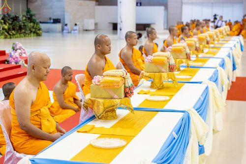 ภาพ No.228015:วันอาทิตย์ที่ 1 มิถุนายน พ.ศ. 2568 พิธีมุทิตาพระอุปสมบทอุทิศชีวิต ณ ห้องแก้วสารพัดนึก 1 วัดพระธรรมกาย