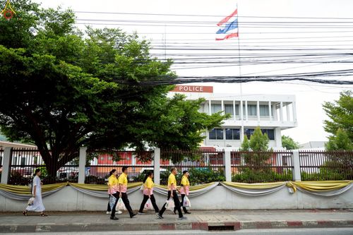 ภาพ No.241837:วันอาทิตย์ที่ 31 สิงหาคม พ.ศ. 2568 พิธีทำบุญแด่คณะสงฆ์ 122 รูป ฉลอง 121 ปี อำเภอคลองหลวง จ.ปทุมธานี เพื่อนำส่งช่วยเหลือคณะสงฆ์ 323 วัด 4 จังหวัดชายแดนภาคใต้ และช่วยเหลือประชาชนจากเหตุปะทะ แนวชายแดนไทย-กัมพูชา ณ บริเวณหน้าที่ว่าการอำเภอคลองหลวง 