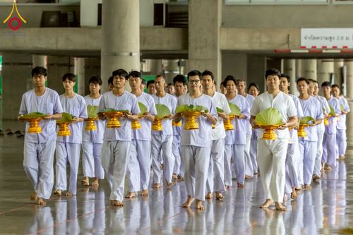 ภาพ No.230670:วันที่ 29 มิถุนายน พ.ศ.2568 พิธีตัดปอยผมและปลงผมนาคธรรมทายาท โครงการบรรพชาอุปสมบทหมู่ รุ่นเข้าพรรษา ณ วิหารคด วัดพระธรรมกาย