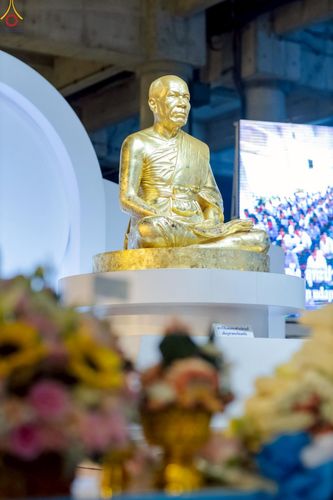 ภาพ No.244357:วันที่ 7 กันยายน พ.ศ. 2568 พิธีฉลองชัยสวดมนต์บทธัมมจักกัปปวัตตนสูตร 7,681,108,108 จบ ณ มหารัตนวิหารคด วัดพระธรรมกาย