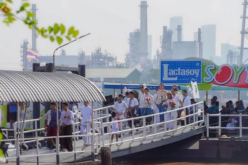 ภาพ No.253352:วันที่ 12 ตุลาคม พ.ศ. 2568 พิธีทอดกฐินสามัคคีทั่วไทย 30,000 วัด โดยคณะศิษยานุศิษย์ บูชาธรรม 81 ปี หลวงพ่อธัมมชโย ณ วัดบางน้ำผึ้งนอก อ.พระประแดง จ.สมุทรปราการ