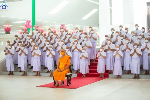 ภาพ No.84160:พิธีขอบรรพชา , พิธีขอสรณคมน์และศีล ,  พิธีรับบาตร , พิธีอุปสมบท ในโครงการบรรพชาอุปสมบทหมู่ธรรมทายาทรุ่นเข้าพรรษา และโครงการบรรพชาสามเณรโรงเรียนนานาชาติ รุ่นที่ 12 ณ โบสถ์พระไตรปิฎก วัดพระธรรมกาย วันที่ 22 กรกฎาคม พ.ศ. 2566