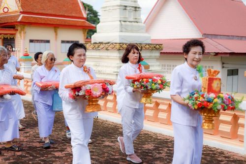 ภาพ No.268622:วันที่ 19 ตุลาคม พ.ศ. 2568 พิธีทอดกฐินสามัคคีทั่วไทย ณ วัดท่ากระทุ่ม อ.ท่ามะกา จ.กาญจนบุรี โดยคณะศิษยานุศิษย์ บูชาธรรม 81 ปี หลวงพ่อธัมมชโย