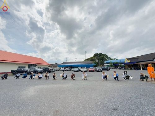 ภาพ No.211093:วันเสาร์ที่ 15 มีนาคม พ.ศ. 2568  การเตรียมงานของเจ้าหน้าที่ เพื่องานฉลองปทุมเจดีย์ ณ ศูนย์อบรมเยาวชนปัตตานี