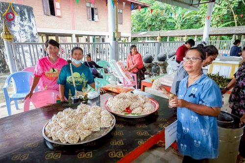 ภาพ No.275384:วันที่ 5 พฤศจิกายน พ.ศ. 2568 พิธีทอดกฐินสามัคคีทั่วไทย ณ วัดหนองสระแก ต.บึงกอก อ.บางระกำ จ.พิษณุโลก โดยคณะศิษยานุศิษย์ บูชาธรรม 81 ปี หลวงพ่อธัมมชโย