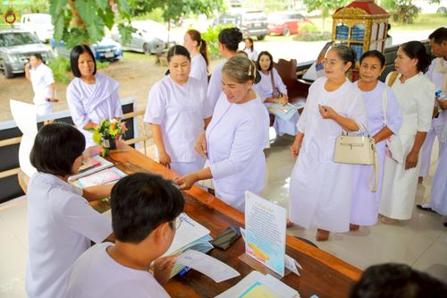 ภาพ No.248175:วันที่ 26-28 กันยายน พ.ศ. 2568 โครงการอบรมอุบาสกแก้ว อุบาสิกาแก้ว รุ่นที่ 3 ผู้แทนทอดกฐินสามัคคีทั่วไทย 30,000 วัด บูชาธรรม 81 ปี หลวงพ่อธัมมชโย ณ ธุดงคสถานสุราษฎร์ธานี