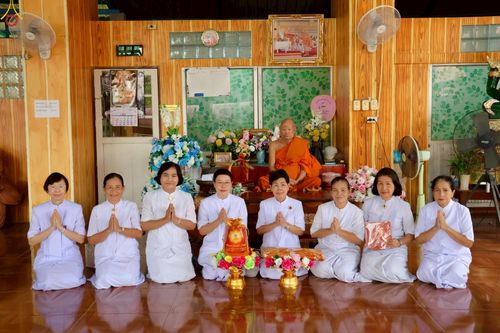 ภาพ No.265545:วันที่ 25 ตุลาคม พ.ศ. 2568 พิธีทอดกฐินสามัคคีทั่วไทย ณ วัดบางพึ่ง อ.พระประแดง จ.สมุทรปราการ โดยคณะศิษยานุศิษย์ บูชาธรรม 81 ปี หลวงพ่อธัมมชโย