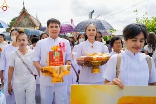 ภาพ No.164295:พิธีทอดกฐิน ณ วัดบางนาง จ.ชลบุรี ในโครงการกฐินสามัคคีทั่วไทย 30,000 วัด บูชาธรรม 80 ปี หลวงพ่อธัมมชโย โดย คณะศิษยานุศิษย์วัดพระธรรมกาย วันที่ 20 ตุลาคม พ.ศ. 2567
