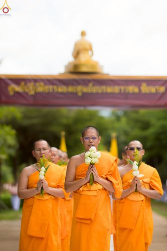 ภาพ No.255809:วันที่ 14 ตุลาคม พ.ศ. 2568 พิธีทอดกฐินสามัคคีทั่วไทย 30,000 วัด โดยคณะศิษยานุศิษย์ บูชาธรรม 81 ปี หลวงพ่อธัมมชโย ณ ศูนย์ปฏิบัติธรรมชัยนาท ต.ธรรมามูล อ.ชัยนาท จ.ชัยนาท