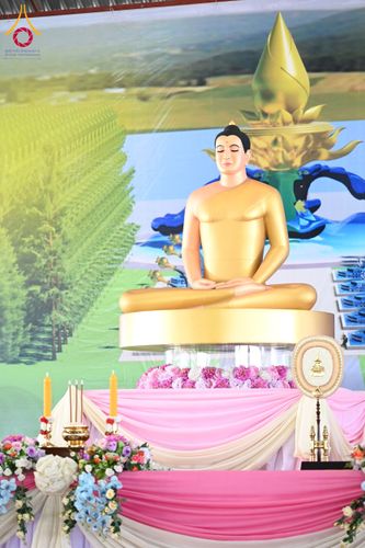 ภาพ No.161989:พิธีทอดผ้าป่า ในวันออกพรรษา ณ พุทธอุทยานนานาชาติ จังหวัดหนองคาย วันพฤหัสบดีที่ 17 ตุลาคม พ.ศ. 2567