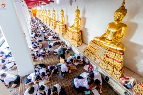 ภาพ No.288953:วันพุธที่ 17 ธันวาคม พ.ศ.2568 กิจกรรมเยาวชนไทยรวมใจทำความดี "เด็กดีมหานคร ต้นแบบด้านศีลธรรม" แข่งขันสอบตอบปัญหาศีลธรรมในพระพุทธศาสนา ครั้งที่ 7 และวันรวมพลังเด็กดี V-Star ประจำปี 2568 ณ วัดมหาธาตุยุวราชรังสฤษฎิ์ราชวรมหาวิหาร กรุงเทพมหานคร